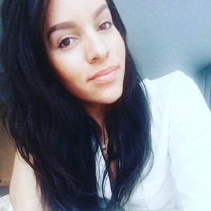 Meet your Posher, Vanessa